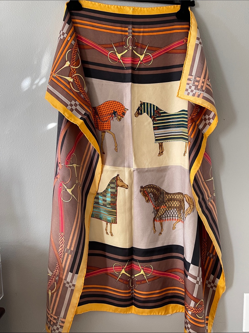 Equestrian Horses Print Silk-Feel Scarf in Yellow and Brown